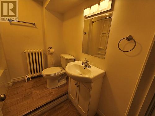 440 Mckim Street, Sudbury, ON - Indoor Photo Showing Bathroom