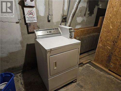 440 Mckim Street, Sudbury, ON - Indoor Photo Showing Laundry Room