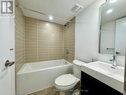 22 Deep Roots Terrace, Toronto, ON - Indoor Photo Showing Bathroom