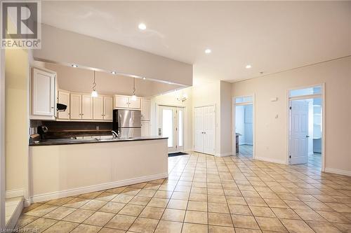 115 King Street W, North Bay, ON - Indoor Photo Showing Kitchen