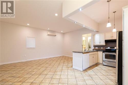 115 King Street W, North Bay, ON - Indoor Photo Showing Kitchen