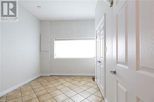 115 King Street W, North Bay, ON - Indoor Photo Showing Other Room