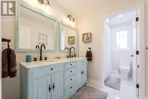 938666 Airport Road, Mulmur, ON - Indoor Photo Showing Bathroom