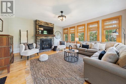 83 Cassels Road E, Whitby (Brooklin), ON - Indoor Photo Showing Living Room With Fireplace