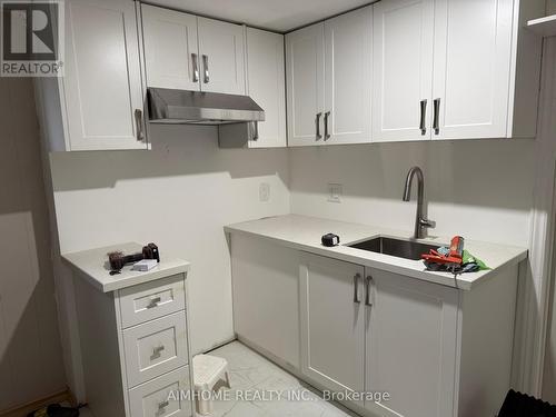 22 Daleside Crescent, Toronto, ON - Indoor Photo Showing Kitchen