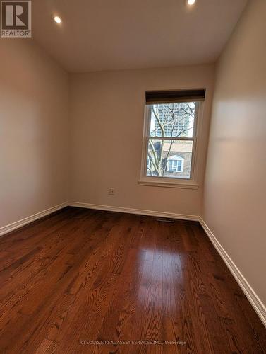 17 Douville Court, Toronto, ON - Indoor Photo Showing Other Room