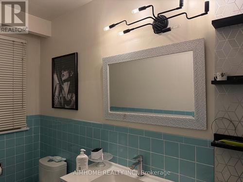 #1 - 68 Claver Avenue, Toronto, ON - Indoor Photo Showing Bathroom