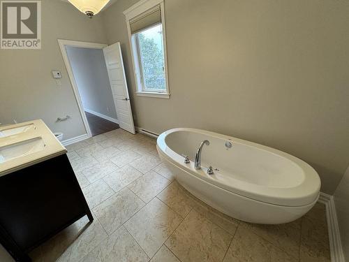 146 New Cove Road Unit#101, St. John'S, NL - Indoor Photo Showing Bathroom