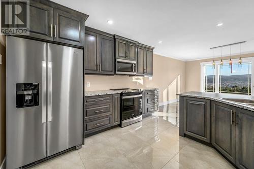 37 Kennedys Lane, Holyrood, NL - Indoor Photo Showing Kitchen With Stainless Steel Kitchen With Upgraded Kitchen