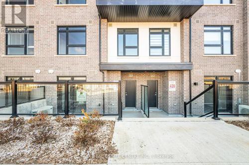 127 - 1577 Rose Way, Milton, ON - Outdoor