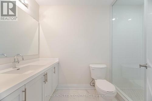 127 - 1577 Rose Way, Milton, ON - Indoor Photo Showing Bathroom