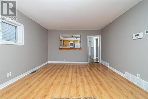 963 Josephine, Windsor, ON - Indoor Photo Showing Other Room