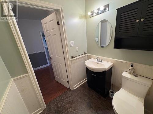 57 Commonwealth Avenue, Mount Pearl, NL - Indoor Photo Showing Bathroom