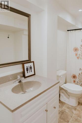 12 Hawker Crescent, Gander, NL - Indoor Photo Showing Bathroom