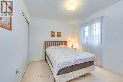 384 Kittridge Road, Oakville, ON - Indoor Photo Showing Bedroom