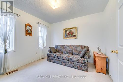 384 Kittridge Road, Oakville, ON - Indoor Photo Showing Living Room