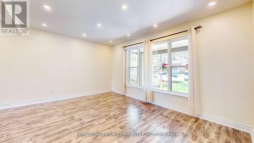 70 Shannon Road, East Gwillimbury, ON - Indoor Photo Showing Other Room