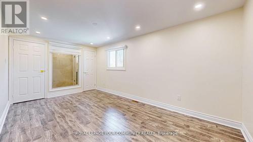 70 Shannon Road, East Gwillimbury, ON - Indoor Photo Showing Other Room