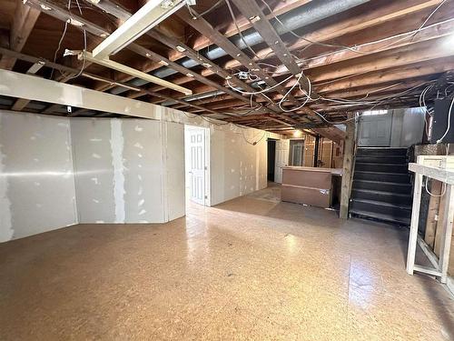 1000 Mcintosh Street, Thunder Bay, ON - Indoor Photo Showing Basement