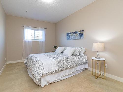 401-2710 Jacklin Rd, Langford, BC - Indoor Photo Showing Bedroom