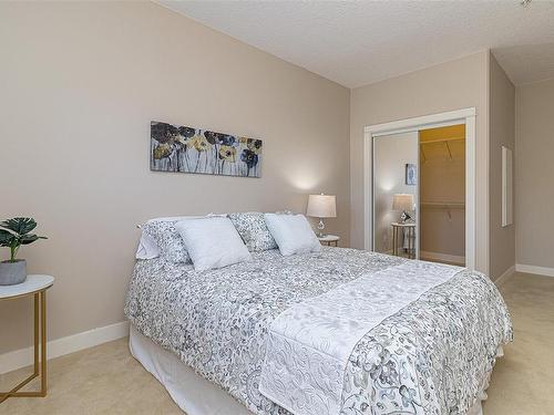 401-2710 Jacklin Rd, Langford, BC - Indoor Photo Showing Bedroom