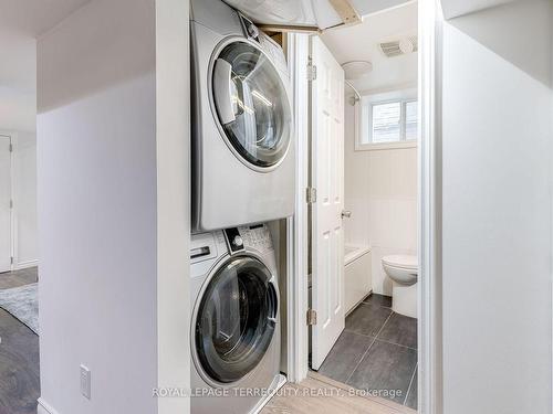 4 Dunkirk Rd, Toronto, ON - Indoor Photo Showing Laundry Room