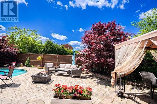 59 Oatlands Crescent, Richmond Hill, ON - Outdoor With In Ground Pool With Deck Patio Veranda