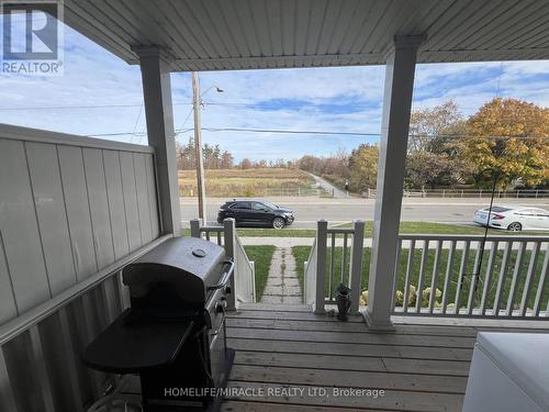 118 Dunrobin Lane, Grimsby, ON - Outdoor With Deck Patio Veranda With Exterior