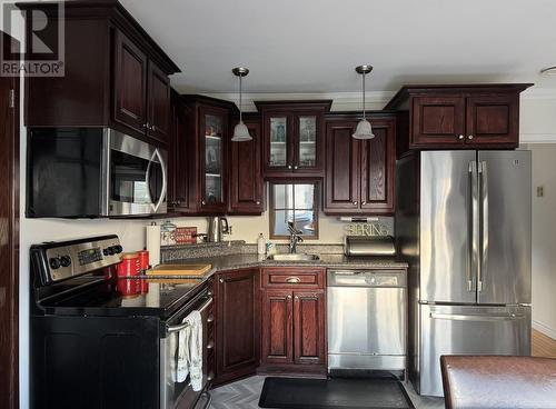 127 Jr Smallwood Boulevard, Gambo, NL - Indoor Photo Showing Kitchen