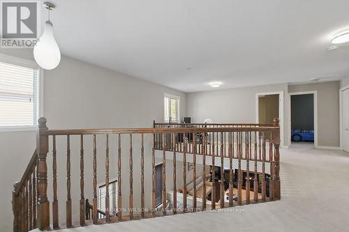 656 Netley Circle, Ottawa, ON - Indoor Photo Showing Other Room