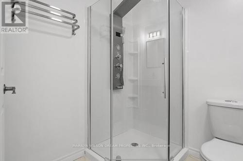 656 Netley Circle, Ottawa, ON - Indoor Photo Showing Bathroom