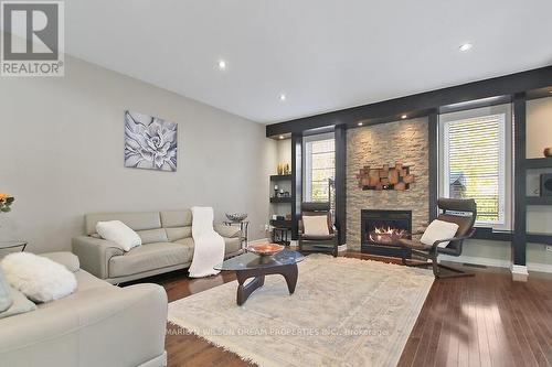 656 Netley Circle, Ottawa, ON - Indoor Photo Showing Living Room With Fireplace