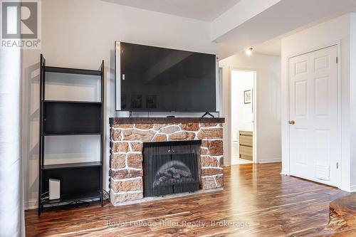 80 Burnham Court, Stratford, ON - Indoor Photo Showing Living Room With Fireplace