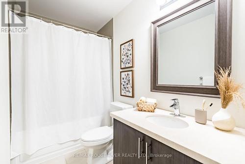 20 Nearco Crescent, Oshawa, ON - Indoor Photo Showing Bathroom