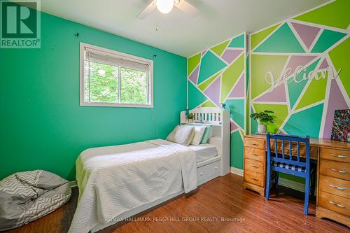 13 Cooks Drive, Uxbridge, ON - Indoor Photo Showing Bedroom