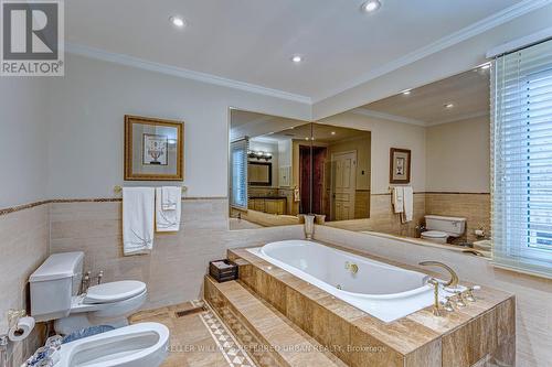 52 Regent Street, Richmond Hill, ON - Indoor Photo Showing Bathroom