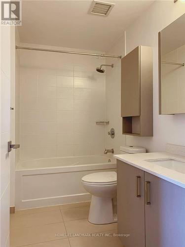 827 - 18 Uptown Drive, Markham, ON - Indoor Photo Showing Bathroom