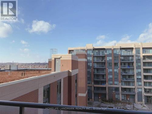 827 - 18 Uptown Drive, Markham, ON - Outdoor With Balcony