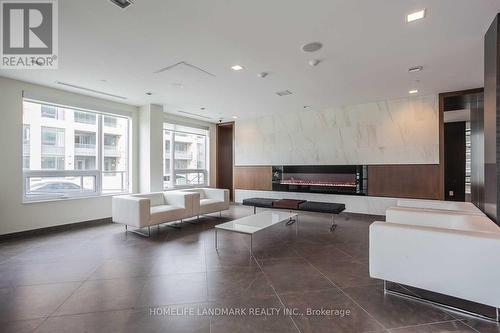 827 - 18 Uptown Drive, Markham, ON - Indoor With Fireplace