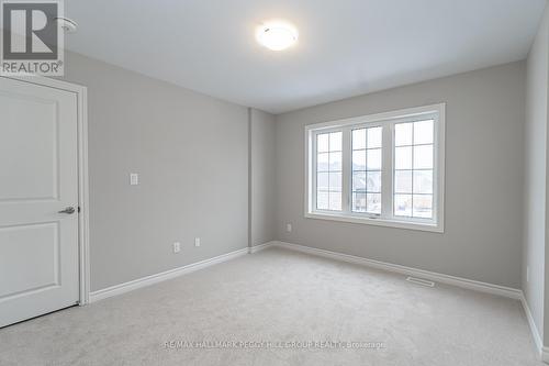 240 Springfield Crescent, Clearview, ON - Indoor Photo Showing Other Room