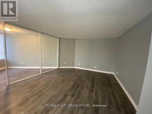 206 - 3695 Kaneff Crescent, Mississauga, ON - Indoor Photo Showing Other Room