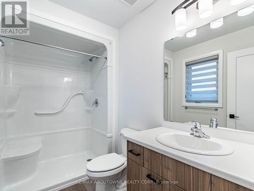 64 Canary Street, Tillsonburg, ON - Indoor Photo Showing Bathroom