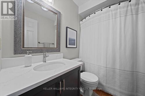 4 - 249 Garneau Street, Ottawa, ON - Indoor Photo Showing Bathroom