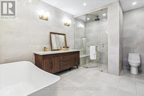 26 Turi Drive, Hamilton, ON - Indoor Photo Showing Bathroom