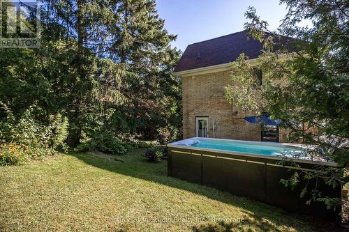 1588 5Th A Avenue W, Owen Sound, ON - Outdoor With Above Ground Pool