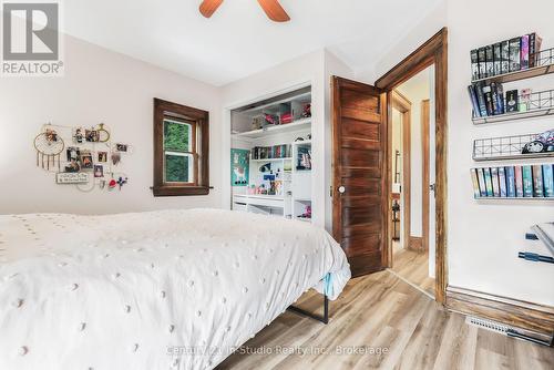 1588 5Th A Avenue W, Owen Sound, ON - Indoor Photo Showing Bedroom