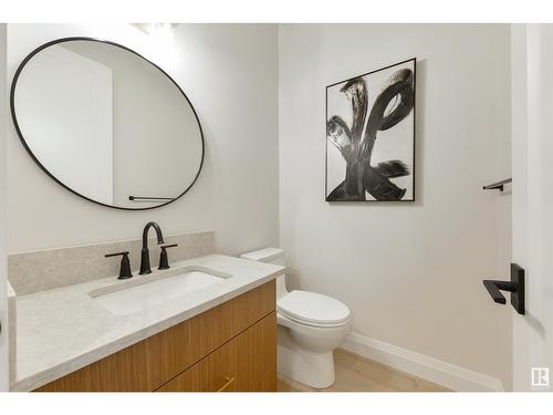 6A Marlboro Rd Nw, Edmonton, AB - Indoor Photo Showing Bathroom