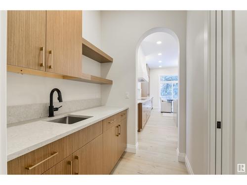 6A Marlboro Rd Nw, Edmonton, AB - Indoor Photo Showing Kitchen