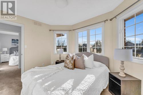 458 Meadow Street, Oshawa, ON - Indoor Photo Showing Bedroom