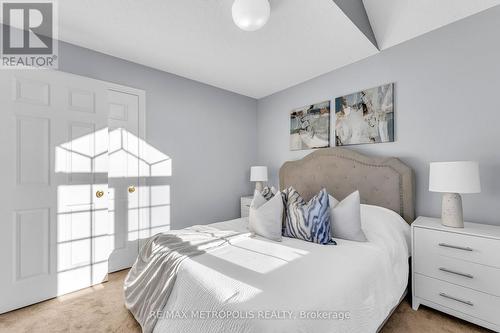 458 Meadow Street, Oshawa, ON - Indoor Photo Showing Bedroom